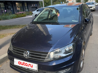 2016 Volkswagen Polo V Рестайлинг, синий, 1200000 рублей, вид 2