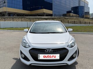 2013 Hyundai i30 II, белый, 935000 рублей, вид 2