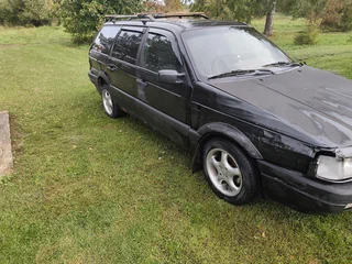 1990 Volkswagen Passat B3, чёрный, 80000 рублей, вид 4