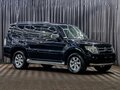 2014 Mitsubishi Pajero IV Рестайлинг 1, чёрный, 1765000 рублей - вид 2