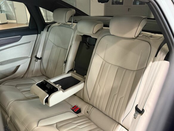 2024 Audi A6 45 TFSI V (C8) Рестайлинг, белый, 6870000 рублей - вид 34