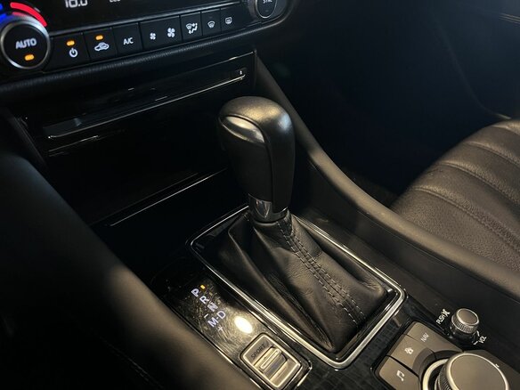 2020 Mazda 6 III (GJ) Рестайлинг 2, чёрный, 2190000 рублей - вид 29