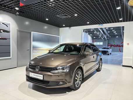 Volkswagen Jetta VI