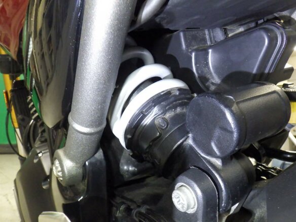 2024 Triumph Speed 400, красный, 677000 рублей - вид 7