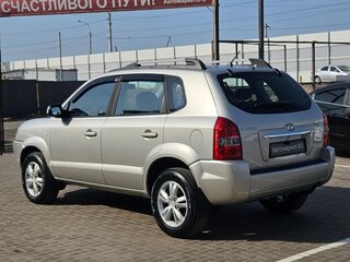 2008 Hyundai Tucson I, серебристый, 1279990 рублей, вид 4