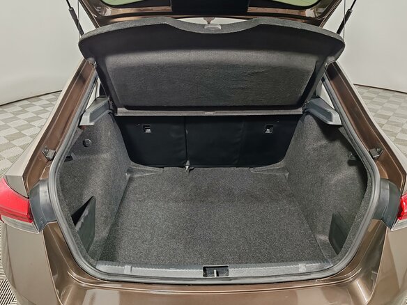 2020 Skoda Rapid II, коричневый, 1545000 рублей - вид 8