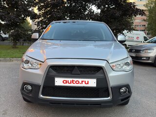 2014 Mitsubishi ASX I Рестайлинг, серебристый, 700000 рублей, вид 2