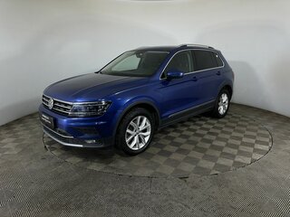 2018 Volkswagen Tiguan II, синий, 1790000 рублей, вид 1
