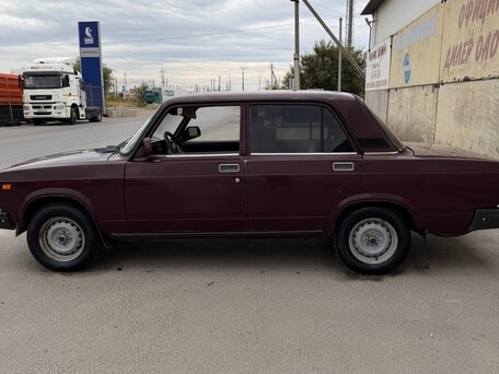 2006 Lada (ВАЗ) 2107, пурпурный, 135000 рублей, вид 2