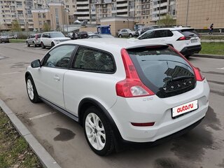 2011 Volvo C30 I Рестайлинг, белый, 850000 рублей, вид 4