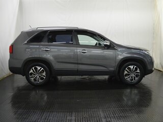 2018 Kia Sorento II Рестайлинг, серый, 2044000 рублей, вид 4