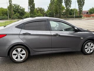 2014 Hyundai Solaris I Рестайлинг, белый, 620000 рублей, вид 2