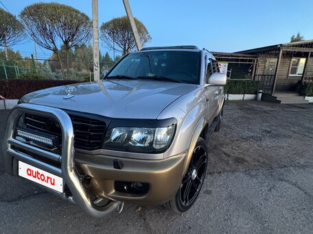 2001 Toyota Land Cruiser 100 Series, серебристый, 2550000 рублей, вид 1