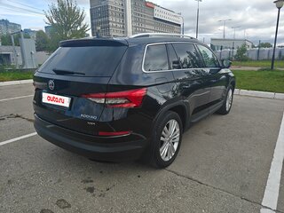 2017 Skoda Kodiaq I, чёрный, 2800000 рублей, вид 4