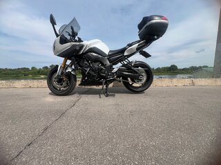 Yamaha FZ8