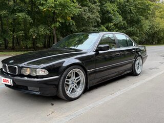 2001 BMW 7 серии 740i III (E38) Рестайлинг, чёрный, 2250000 рублей, вид 1