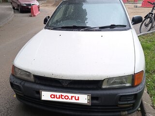 1999 Mitsubishi Libero I Рестайлинг, белый, 250000 рублей, вид 1
