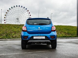 2017 Renault Sandero Stepway II, синий, 1150000 рублей, вид 4