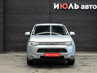 2012 Mitsubishi Outlander III, серебристый, 1390000 рублей, вид 2