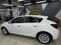 2013 Opel Astra J Рестайлинг, белый, 890000 рублей - вид 5