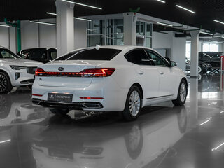 2020 Kia K7 YG (II) Рестайлинг, белый, 2850000 рублей, вид 5