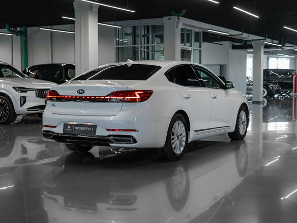 2020 Kia K7 YG (II) Рестайлинг, белый, 2800000 рублей - вид 4