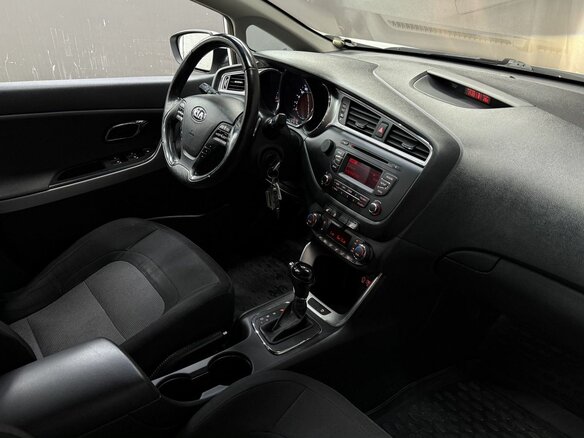 2015 Kia Ceed II Рестайлинг, белый, 789777 рублей - вид 7