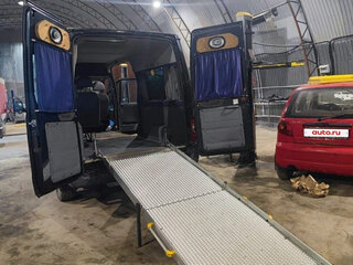 2010 Ford Transit, серебристый, 1850000 рублей, вид 3