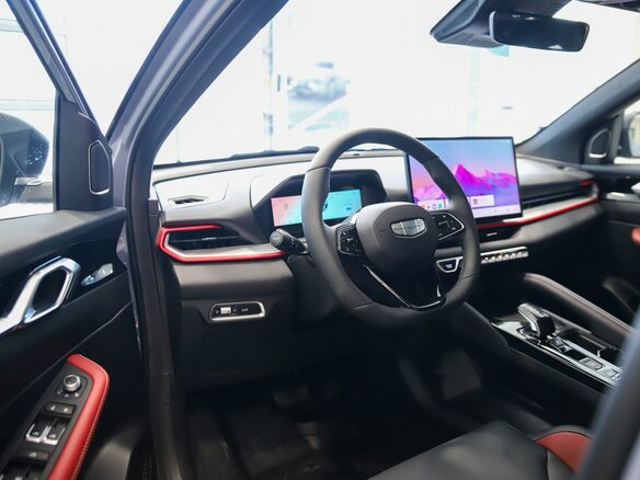 2026 Geely Coolray I Рестайлинг 2, серый, 2774990 рублей - вид 11