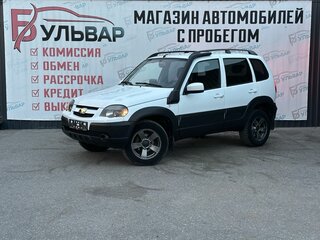 2018 Chevrolet Niva I Рестайлинг, белый, 890000 рублей, вид 3