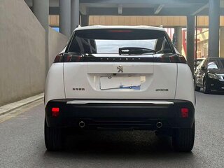 2023 Peugeot 2008 II, белый, 1200000 рублей, вид 4