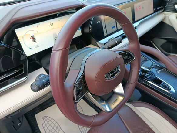 2022 Geely Monjaro I, серый, 2682050 рублей - вид 5