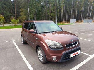 2012 Kia Soul I Рестайлинг, коричневый, 750000 рублей, вид 3