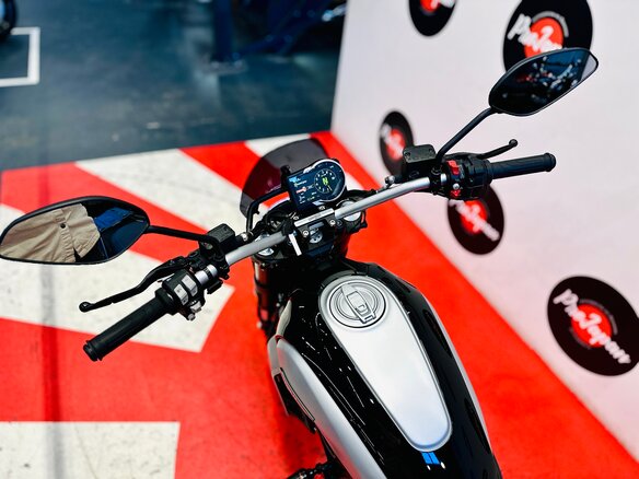 2024 Ducati Scrambler 800, белый, 890000 рублей - вид 9