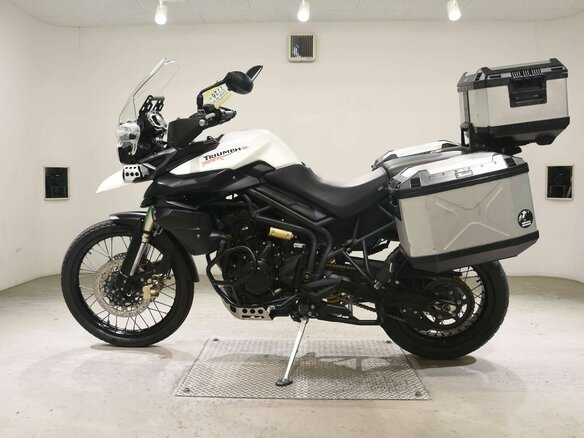 2012 Triumph Tiger 800, белый, 799000 рублей