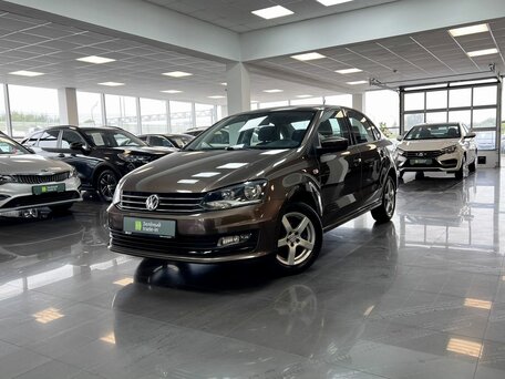 2015 Volkswagen Polo V Рестайлинг, коричневый, 1215000 рублей, вид 1