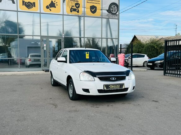 2012 Lada (ВАЗ) Priora I, белый, 499999 рублей - вид 4