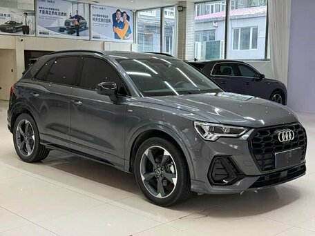 2023 Audi Q3 35 TFSI II (F3), серый, 3000000 рублей, вид 2