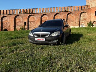 2006 Mercedes-Benz S-Класс 320 Long V (W221), чёрный, 1400000 рублей, вид 1