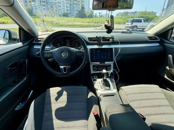 2011 Volkswagen Passat CC I, бежевый, 990000 рублей - вид 9