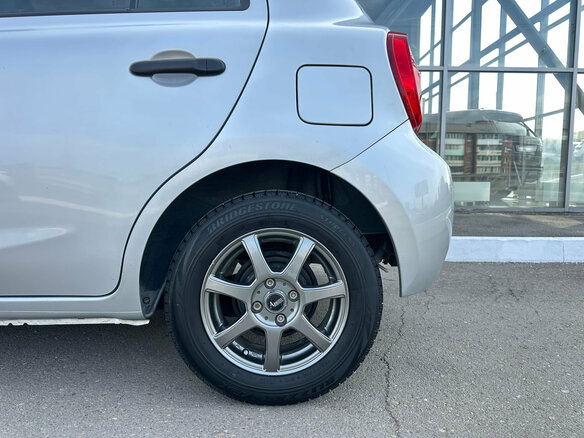 2017 Nissan March IV (K13) Рестайлинг, серый, 650000 рублей - вид 5