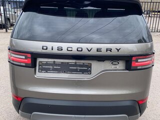 2020 Land Rover Discovery V, серый, 5650000 рублей, вид 3