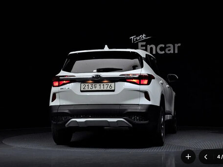 2021 Kia Seltos I, белый, 1650000 рублей, вид 4