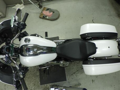 2026 Harley-Davidson Low Rider ST, белый, 2590000 рублей, вид 3