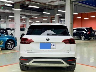 2022 Volkswagen Tayron I, белый, 1899000 рублей, вид 3