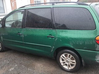1999 Volkswagen Sharan I, зелёный, 345000 рублей, вид 2