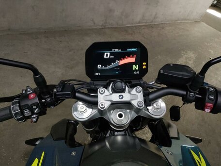 2025 BMW F 900 R, синий, 1299000 рублей, вид 5