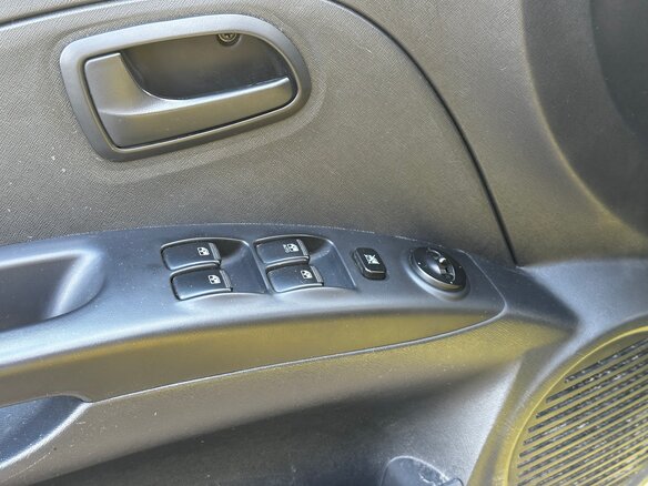 2009 Kia Picanto I Рестайлинг, жёлтый, 540000 рублей - вид 14