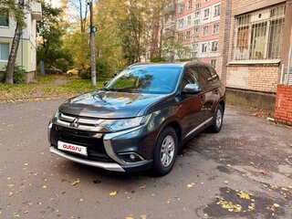 2016 Mitsubishi Outlander III Рестайлинг 2, серый, 1820000 рублей, вид 2