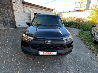 2025 Lada (ВАЗ) Niva Travel I, чёрный, 1430000 рублей, вид 2